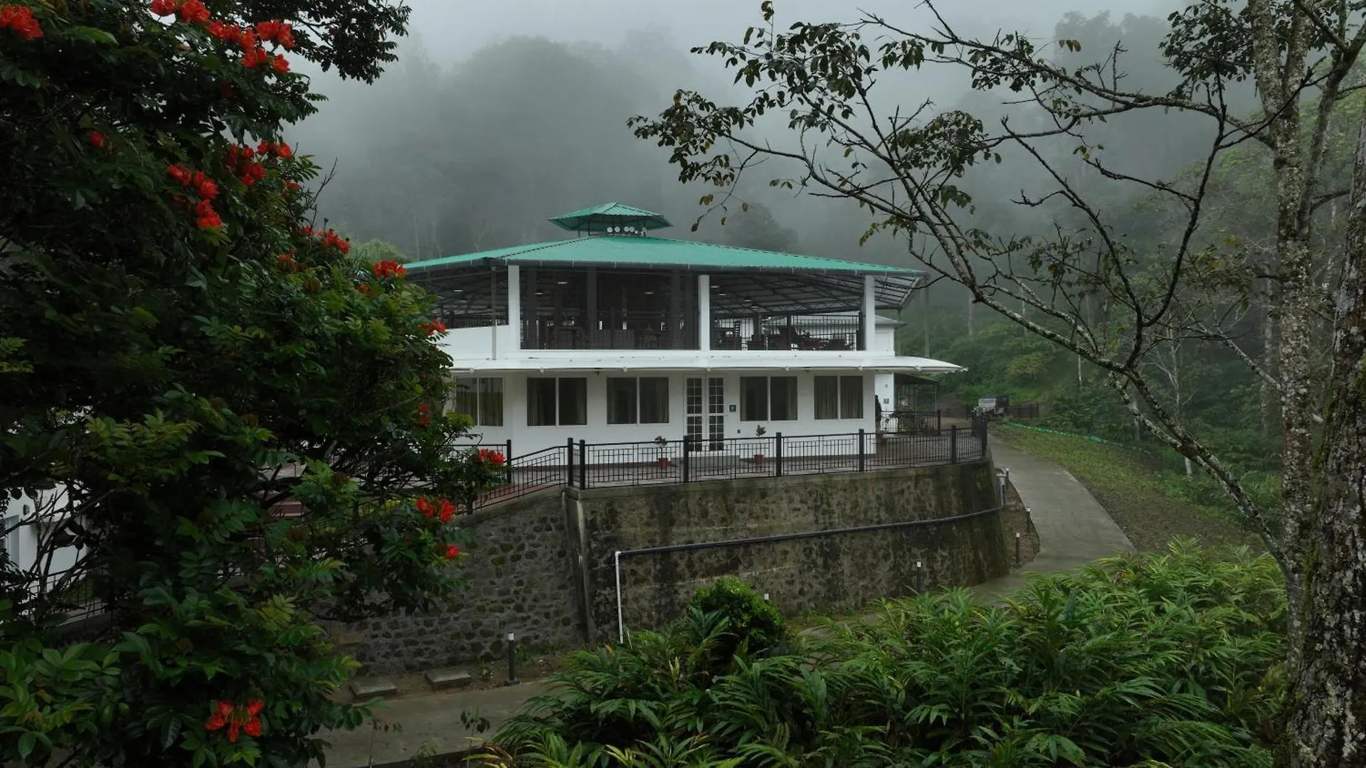Resort Makayiram Retreat Hotel Munnar