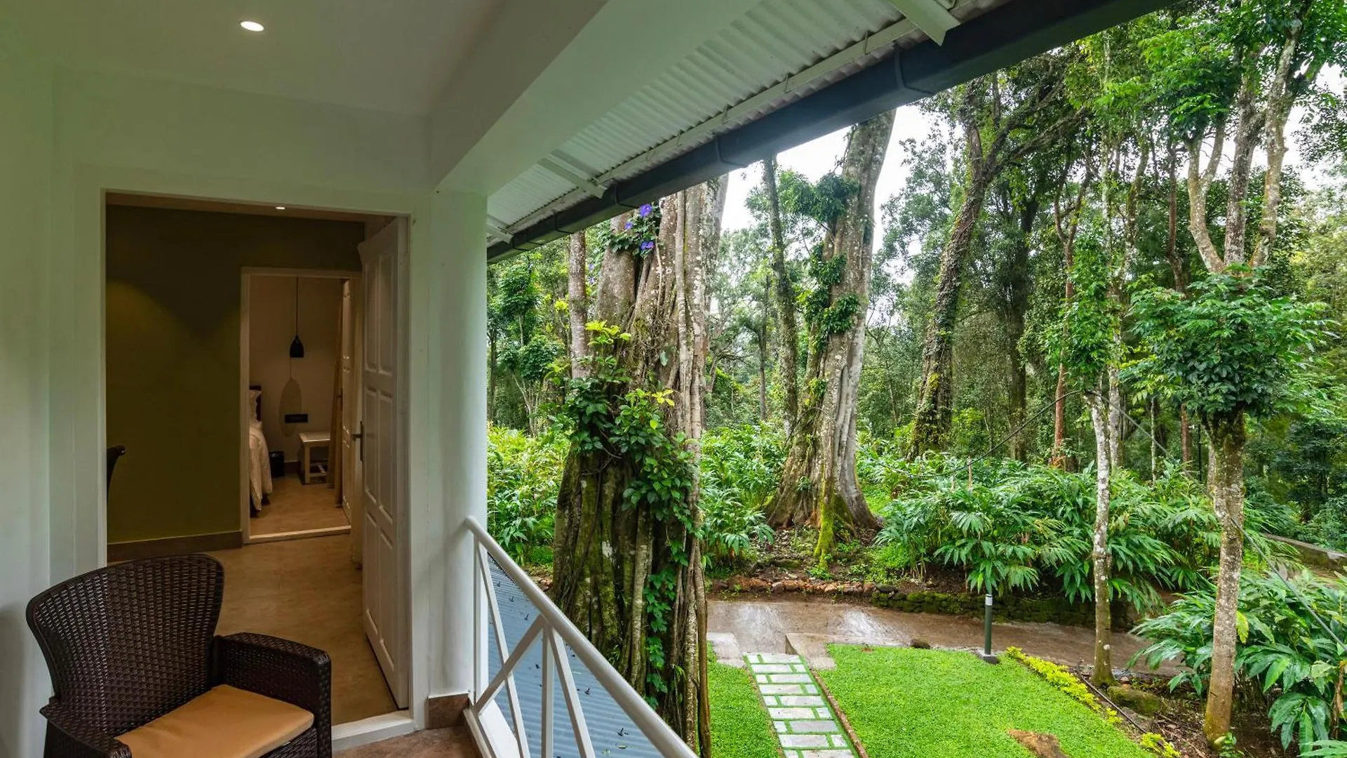 Makayiram Retreat Hotel Munnar Resort
