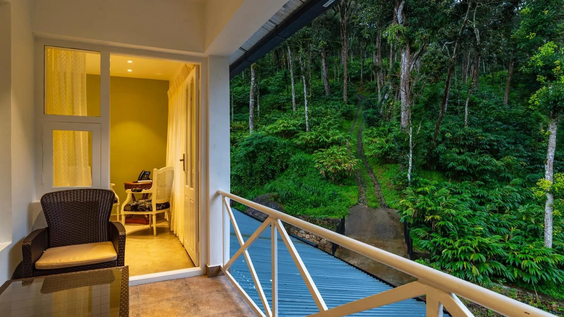 Makayiram Retreat Hotel Munnar